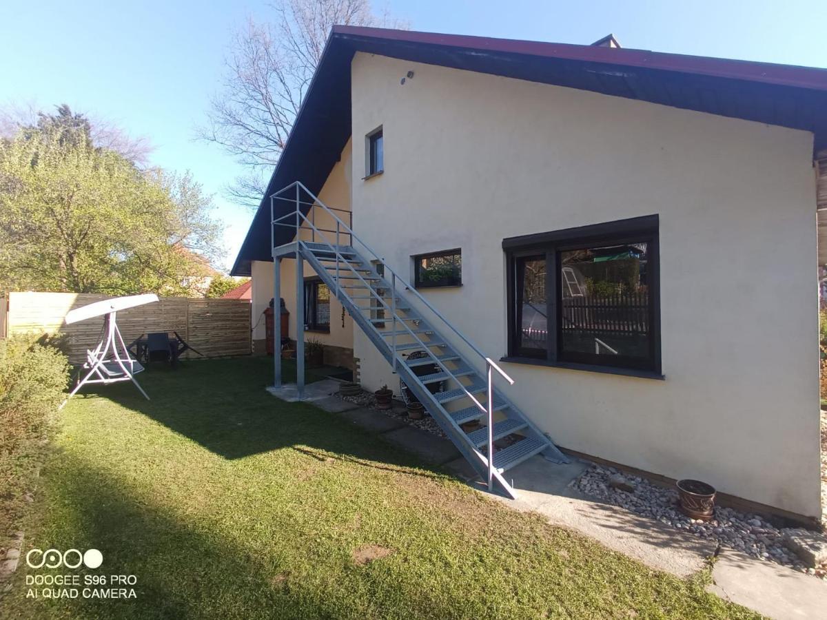 Appartement Podkrovni Apartman Tereza à Rumburk Extérieur photo