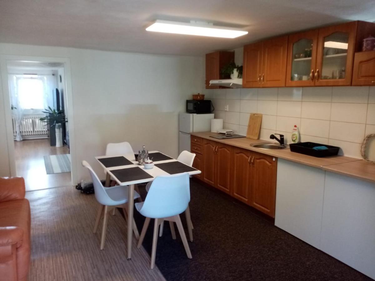 Appartement Podkrovni Apartman Tereza à Rumburk Extérieur photo